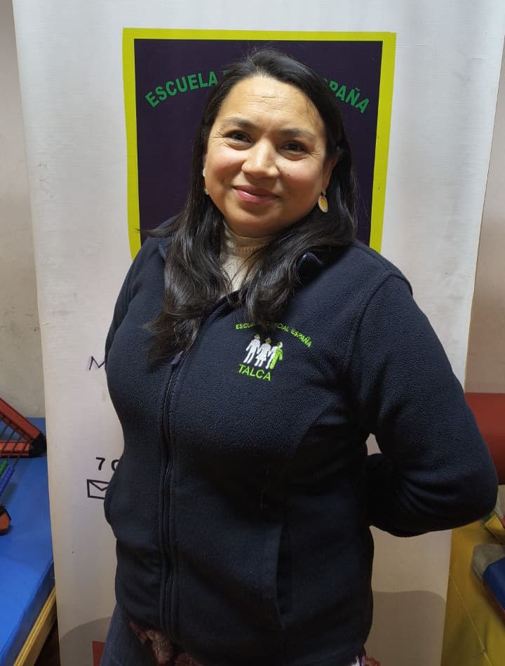 Luz Karina Pérez, Docente